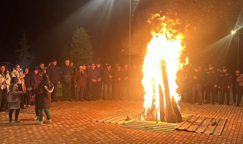 Xocalı şəhərinin Ballıca kəndində bayram tonqalı – FOTO