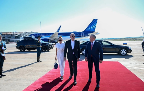 İlham Əliyevin Qırğızıstana səfəri başa çatdı – FOTO