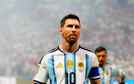 Messi Argentina millisində karyerasını bitirdi