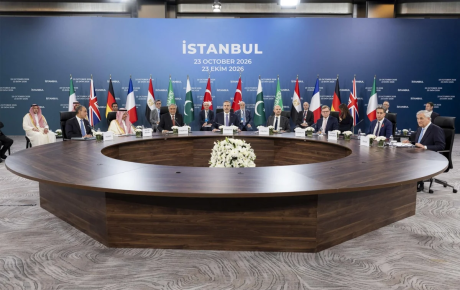 R4 və Avrotroyka regional münaqişələrin diplomatik yolla həllinə çağırıb